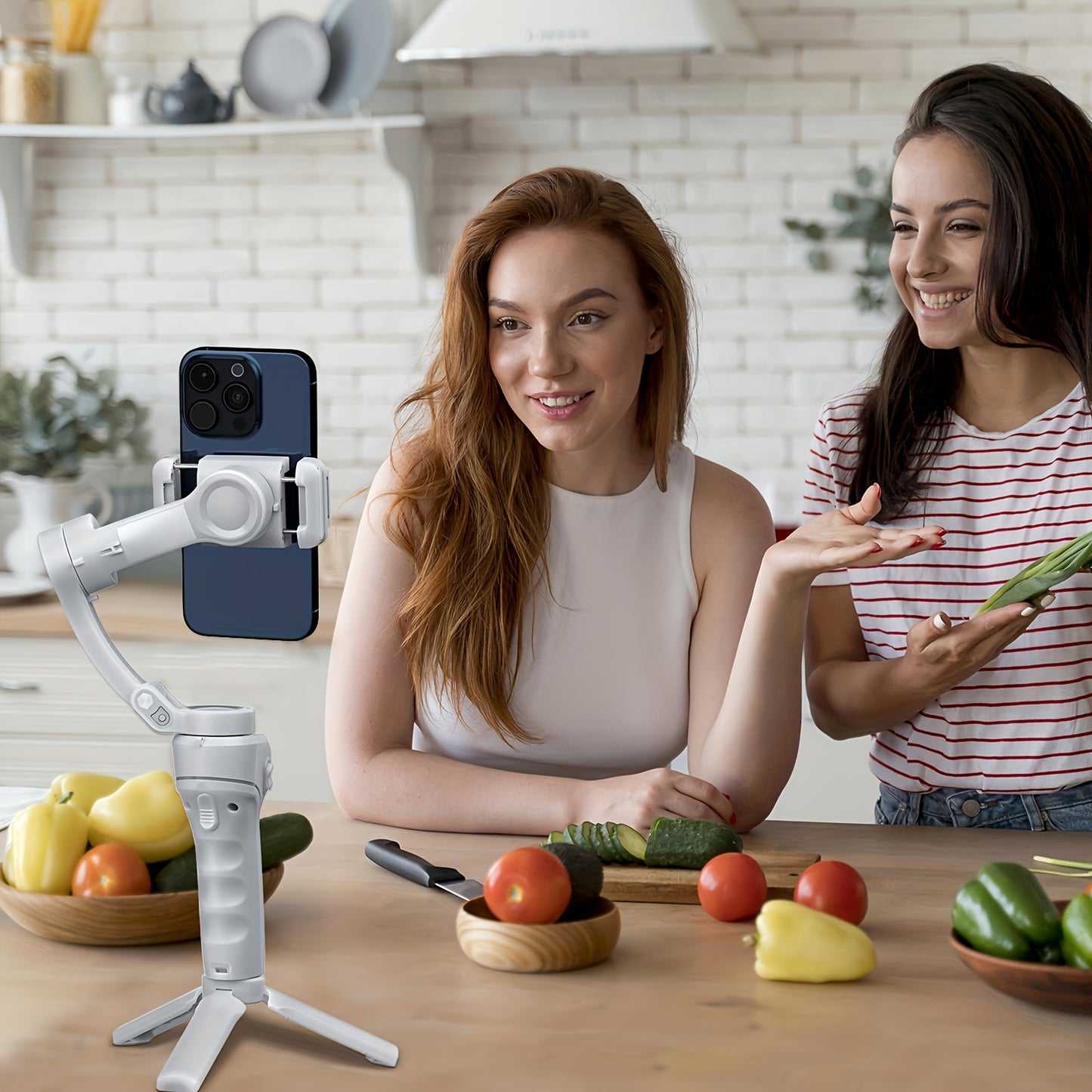 Cardan de suivi du visage avec IA, stabilisateur rotatif à 360°